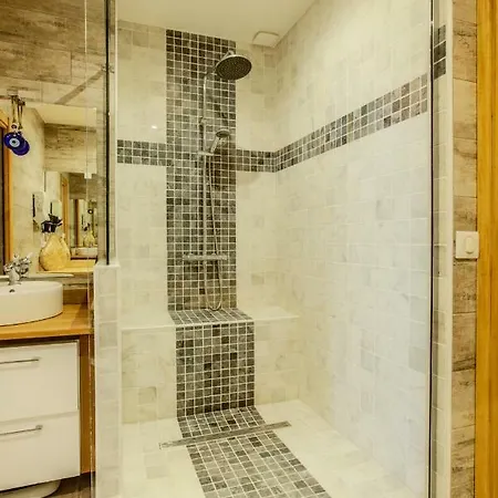 Nona Apartament Bordeaux