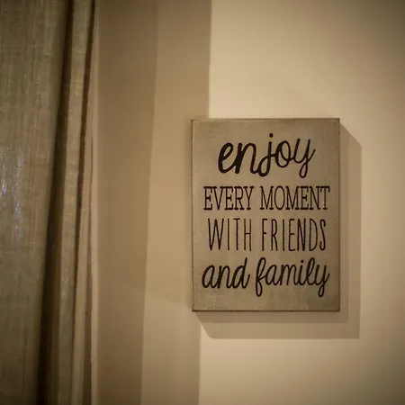 Nona Apartment *