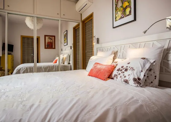 Nona アパート ボルドー